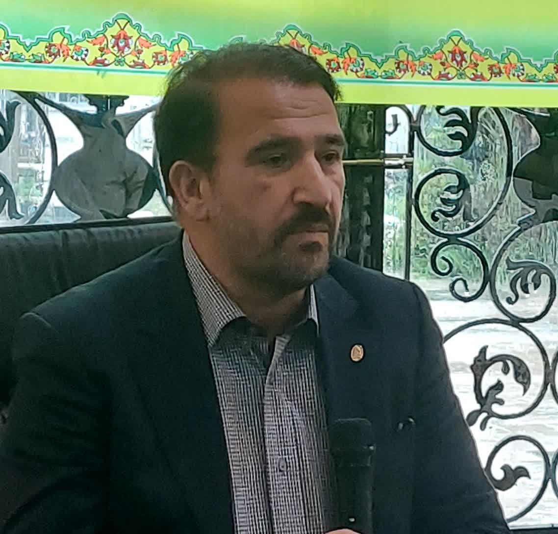 فرماندار لنگرود: خدمت به خانواده شهدا همیشه می‌تواند به ما انگیزه و امید بدهد