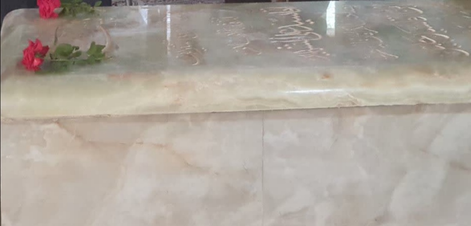 رونمایی از سنگ مضجع امامزاده آقا سید علی(ره) در روستای پیرپشته 