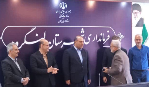 به مناسبت روز خبرنگار، مدیر مسئول پایگاه خبری اؤجا رسا تجلیل شد